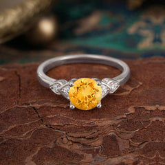 4 Prong Classic Round Citrine Engagement Ring for Women