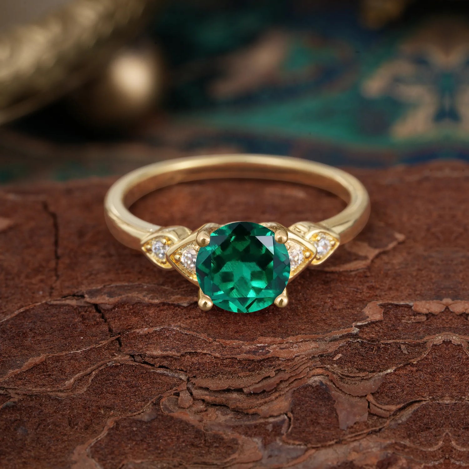 Classic Round Emerald Engagement Ring for Women - Romalar Jewelry