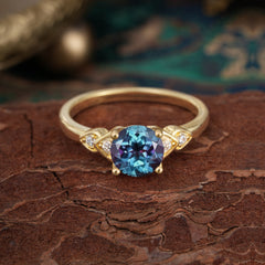 4 Prong Classic Round Alexandrite Engagement Ring for Women