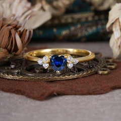 3 Prong Heart Cut Classic Sapphire Engagement Ring Side with 3-stone