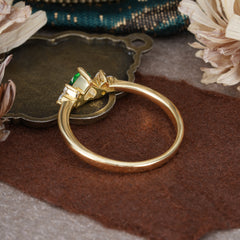 Heart Cut Classic Emerald Engagement Ring Side with 3-stone