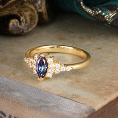 2 Prong Marquise Cut Vintage Alexandrite Engagement Ring Wedding Ring
