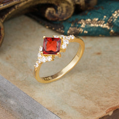 Dainty Princess Cut Garnet Enagement Ring Vintage Side Stone Ring
