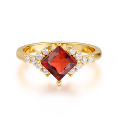 Dainty Princess Cut Garnet Enagement Ring Vintage Side Stone Ring