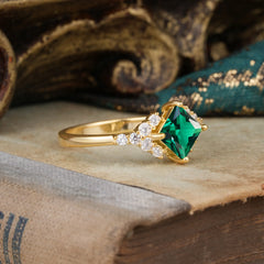 Dainty Princess Cut Emerald Enagement Ring Vintage Side Stone Ring