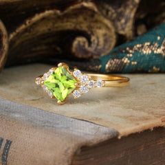 Dainty Princess Cut Peridot Enagement Ring Vintage Side Stone Ring