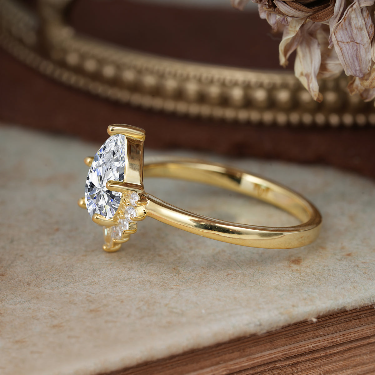 4CT Emerald Cut Lab Diamond Engagement Ring Vintage Classic Side Stones Halo Bridal Ring     - Additional view