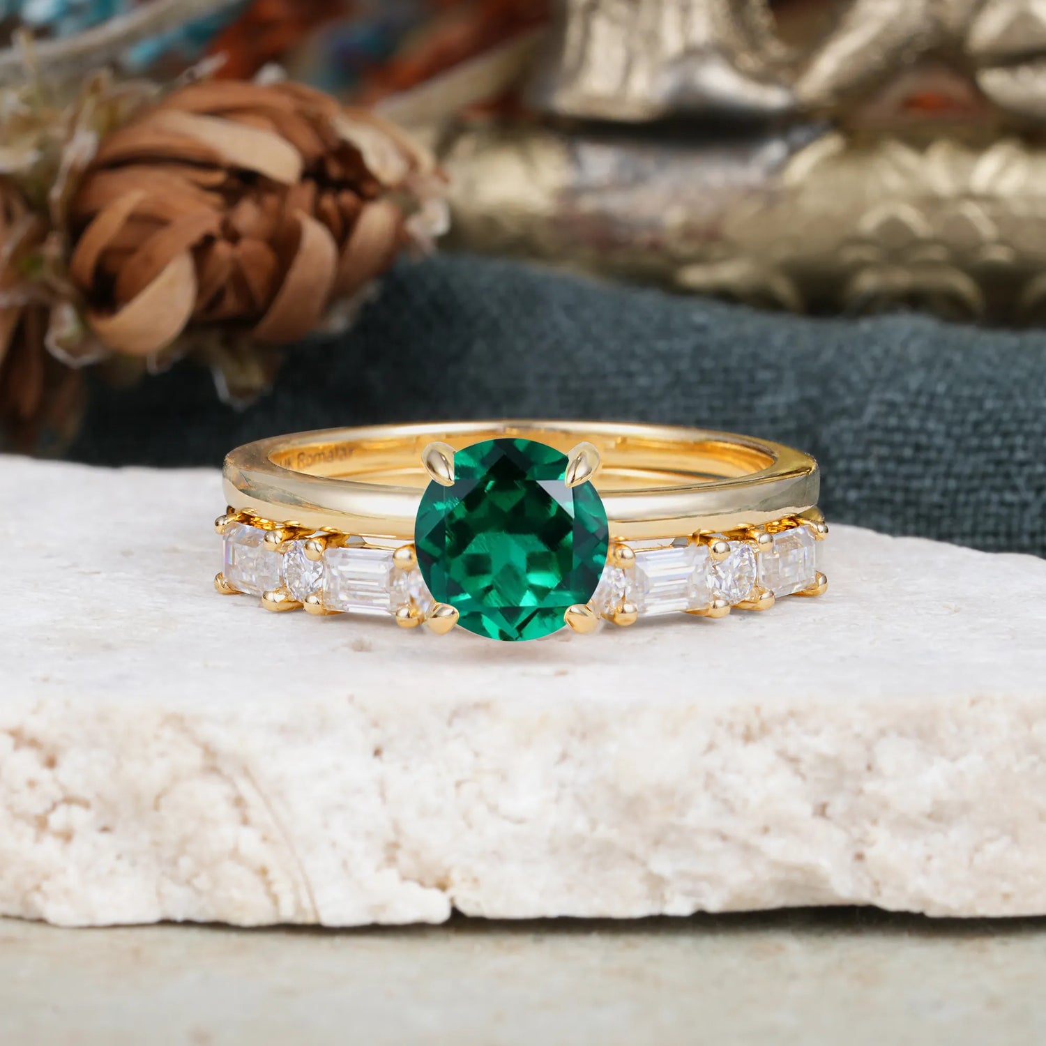 Classic 4 Prong Round Cut Emerald Solitaire Bridal Ring Set