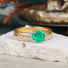 Round Cut Emerald Solitaire Ring with Wedding Band Bridal Set