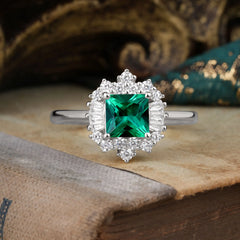 Classic Princess Cut Emerald Cluster Ring – A Timeless Statement