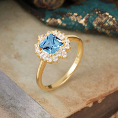 vintage Aquamarine Princess Cut Ring with Brilliant Cluster Design