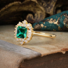 Classic Princess Cut Emerald Cluster Ring – A Timeless Statement