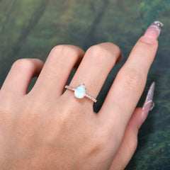 1.25 Carat Pear Cut Classic Green Emerald Anniversary Ring for Girlfriend Moonstone