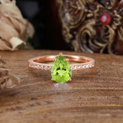 1.25 Carat 14K White Gold Pear Cut Classic Anniversary Ring for Girlfriend Peridot