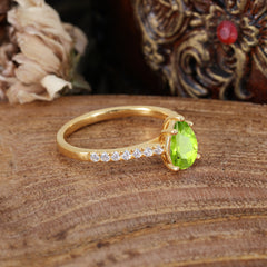 1.25 Carat 14K White Gold Pear Cut Classic Anniversary Ring for Girlfriend Peridot