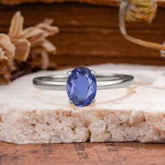 Minimalist Oval Cut 1.5 Carat Tanzanite Solitaire Engagement Ring