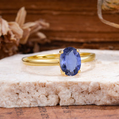 Minimalist Oval Cut 1.5 Carat Tanzanite Solitaire Engagement Ring
