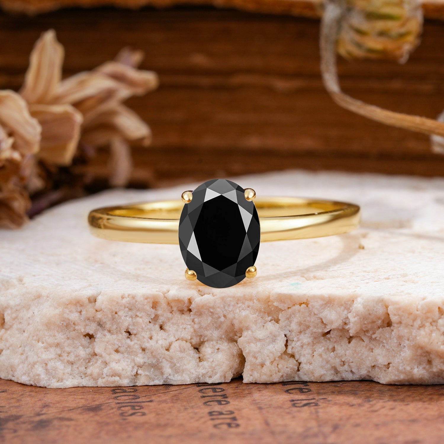 SR10856 Black Onyx Ring - Yellow-Gold