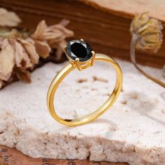 Minimalist Oval Cut 1.5 Carat Black Onyx Solitaire Engagement Ring