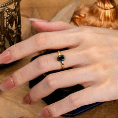 Minimalist Oval Cut 1.5 Carat Black Onyx Solitaire Engagement Ring