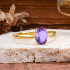 Minimalist Oval Cut 1.5 Carat Amethyst Solitaire Engagement Ring