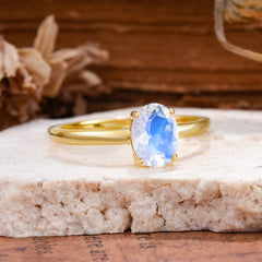 Minimalist Oval Cut 1.5 Carat Natural Moonstone Solitaire Engagement Ring