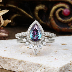 1.5 Carat Pear Shaped Alexandrite Engagement Ring Classic Wedding Ring Set