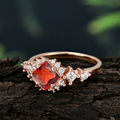 Sparkling Princess Cut Vintage Halo Cluster Garnet Engagement Ring