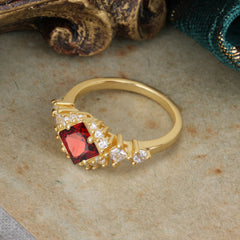 Sparkling Princess Cut Vintage Halo Cluster Garnet Engagement Ring