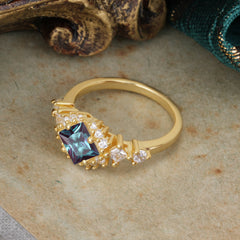 Sparkling Princess Cut Vintage Halo Cluster Alexandrite Engagement Ring