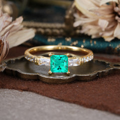 Classic Princess Cut Emerald Promise Ring Side Stone Bridal Ring