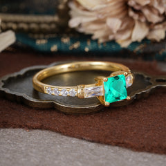 Classic Princess Cut Emerald Promise Ring Side Stone Bridal Ring