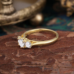 Round Cut 6 Prong Moissanite Engagement Ring Classic Three Stone Bridal Ring