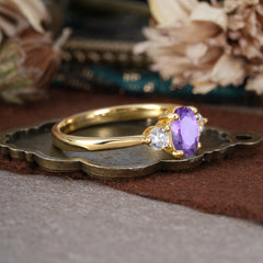 1 Carat Oval Shaped Classic Three Stone Amethyst Wedding Ring
