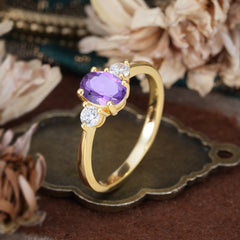 1 Carat Oval Shaped Classic Three Stone Amethyst Wedding Ring