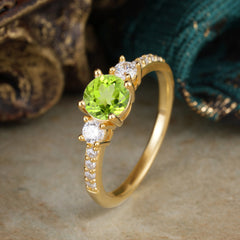 Round Cut 4 Prong Peridot Engagement Ring Three Stone Promise Ring Four Claw Prong Setting