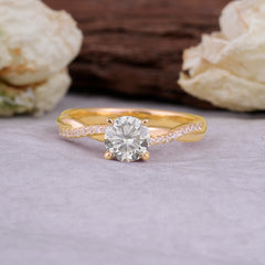 Classic Round Cut Moissanite Engagement Ring with Twisted Band