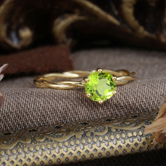 Round Cut Peridot Timeless Solitaire Engagement Ring with Twisted Band