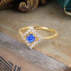 Vintage Princess Cut Cluster Sapphire Promise Ring Halo Bridal Ring