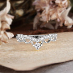 【Steal of Deals】Princess Queen Crown Tiara Ring Unique Moissanite Band Ring