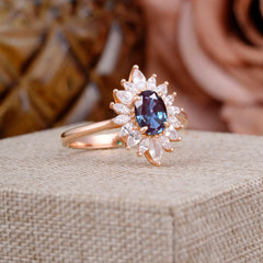 1 Carat Oval Cut Cluster Alexandrite Engagement Ring Vintage Halo Bridal Ring