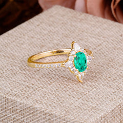 Vintage 4 Prong Oval Cut Emerald Engagement Ring Cluster Pave Bridal Ring