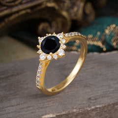 Round Cut Vintage Cluster Black Onyx Gemstone Ring Flower Engagement Ring