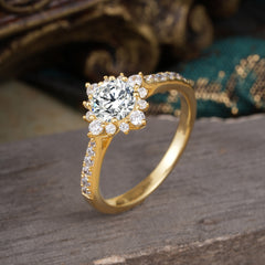 Round Cut Vintage Cluster Lab Diamond Gemstone Ring Flower Engagement Ring