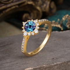 Round Cut Vintage Cluster Alexandrite Gemstone Ring Flower Engagement Ring