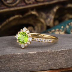 Round Cut Vintage Cluster Peridot Gemstone Ring Flower Engagement Ring