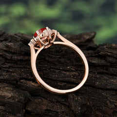 Vintage 0.6 Carat Round Cut Garnet Filigree Anniversary Ring for Women