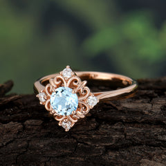 Vintage 0.6 Carat Round Cut Aquamarine Filigree Anniversary Ring for Women