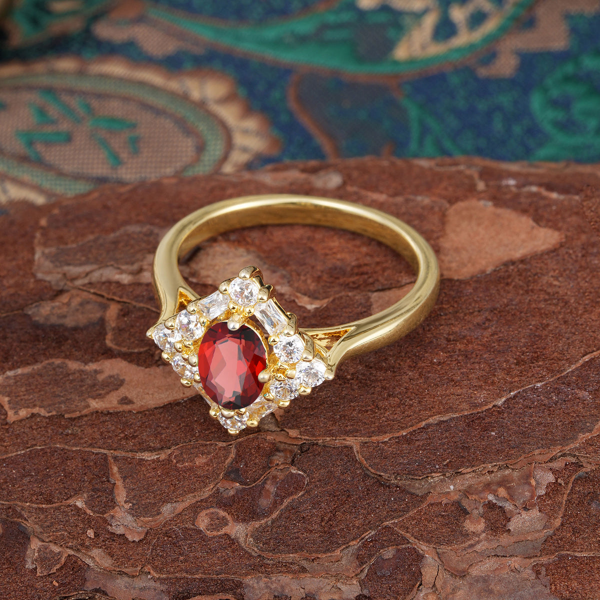 1 Carat Oval Cut Vintage Cluster Garnet Engagement Ring - Romalar Jewelry