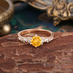Luxury 6-Prong Round Cut Citrine Ring